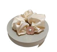 Anello for capelli color crema con perle di camelia - Elegante accessorio for capelli da donna(MilkWhite)