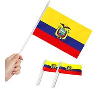 Anley Ecuador Mini Flag Confezione da 12 - Piccole Bandiere Ecuadoriane in Miniatura Tenute in Mano su Bastone - Colori Vivaci - 5x8 Pollici con Asta Solida e Parte Superiore della Lancia