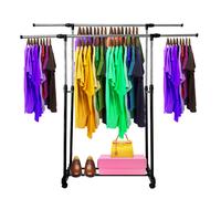 Appendiabiti a forma di burro metallico con ruote Nyana Home 92x75x42 cm estensibile fino a 155 cm