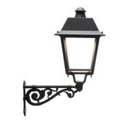 Applique con struttura in alluminio pressofuso AVENUE APPLIQUE 40W LED 3000K 165 - 47 Dimensioni 88,1x42,5x h 103,7 cm Trattamento specifico anticorrosivo per esterni con sabbiatura colore GRAFITE col