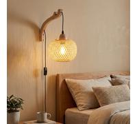 Applique da parete "Phuket" in vimini e legno con spina. Lampada decorativa per interni in fibre naturali. Stile rustico e moderno. Lampada da parete E27 per soggiorno, camera da letto o scale.