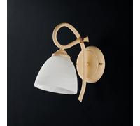 Applique in ferro laccato avorio con decorazione effetto decapè e rifiniture in oro antico con diffusore in vetro diametro 13 alabastro bianco 1 luce