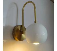 Applique Moderna di Metà Novecento in Ottone Grezzo con Paralume a Cono Bianco