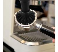 Approccio sostenibile alla manutenzione del cestello caffè con questo pratico s
