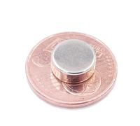 Aprilheld | 10 magneti a dischi 10 x 4 mm | N52 classe più forte - magneti al neodimio extra forti | magnete per bacheca, lavagna bianca, foto, frigorifero | Mini disco magnetico