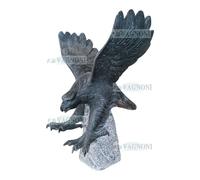 Aquila in vero marmo nero scolpito falco aquilotto scultura arredo casa giardino