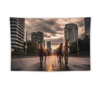 Arazzo Da Parete Animal Horse Walking On The Street Of The City At Night Arazzo Da Appendere Moderni Tapestry Colorato Arazzi Per Festa Camera Da Letto Dormitorio 130X152CM