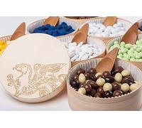 Arbues Confetti Artigianali, Confettata per Matrimonio, Allestimento Buffet PREMIUM: 6,6Kg di confetti in 10 gusti assortiti, presentati in Scatole in Legno di Pioppo con Cucchiai in Bamboo