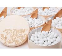 Arbues Confetti Artigianali, Confettata per Matrimonio, Allestimento Buffet TOTAL WHITE: 5,6Kg di confetti, 8 gusti assortiti, presentati in Scatole in Legno di Pioppo con Cucchiai in Bamboo