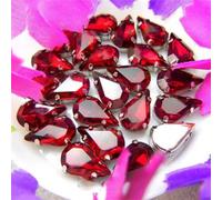 Argento artiglio di vetro cristallo goccia d'acqua forma di pera colori fantasia cucire su strass perline fai da te applique A23 rosso scuro 3x6mm 50pcs