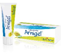 Arnigel Boiron Gel 7% Rimedio Omeopatico Tubo 120 g