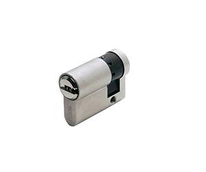 Art. 880935109 MEZZO CILINDRO SAGOMATO R6 di sicurezza Nichelato L - 45 - A - 35 - B - 10