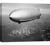 ART PRINT CAFE' - Fotografie dirigibile - stampa su tela - USS Macon (ZRS-5) in volo sopra il porto di New York, 1933-120x90 cm