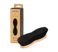 Artero Spazzola per cavalli R2 Una spazzola da cavallo con setole morbide non può mancare. Con 5 cm di setole, l'allevamento dell'animale deve essere profondo fino a raggiungere la superficie.