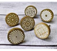ARTISNO Set di 6 pomelli in legno dipinti in stile vintage, shabby chic, per mobili da interni, armadietti, cassetti