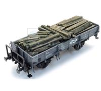 ARTITEC 28.125 - Carico di traversine in legno per carri a sponde basse. Scala H