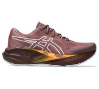 Scarpe per sentieri ASICS NOVABLAST 5 TR 4570158922265 in taglia 41,5 EU