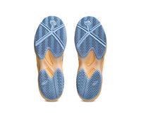 ASICS La SOLUTION SWIFT FF™ 2 è progettata per la velocità e offre una flessibilità aggiuntiva per un'esperienza ad alta energia sui campi in terra battuta. Un'ottima scelta per i giocatori di tutti i
