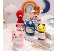 ASMPCUE Set di 5 dollari per animali positivi con carta positiva, Creative Knitting Wool Doll, antistress Fluffy Stuffies Lucky Charm Courage Veleno, elefante, mucca (5Pcs Animal(Serie di Api))