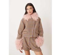 ASOS DESIGN - Blazer sartoriale in tweed a quadri con colletto in pelliccia in coordinato-Multicolore XS