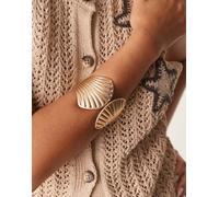 ASOS DESIGN - Bracciale rigido grande dorato con design a conchiglia e finitura spazzolata-Oro No Size