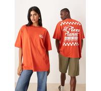 ASOS DESIGN - Disney Pixar - T-shirt unisex oversize rosso slavato con stampa “Pizza Planet” di Toy Story M
