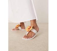ASOS DESIGN - Flutter - Sandali infradito bianchi in gomma con orchidea-Bianco 40