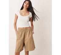 ASOS DESIGN - Pantaloncini taglio lungo beige con vita arricciata-Neutro S
