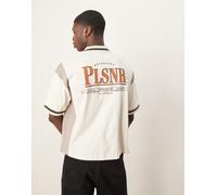 ASOS DESIGN - Polo oversize squadrata color crema con zip, pannelli cut and sew e scritta-Bianco 3XL