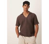 ASOS DESIGN - Polo squadrata comoda con colletto aperto marrone testurizzata XL