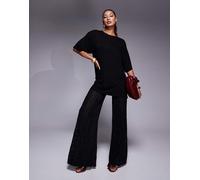 ASOS DESIGN - T-shirt oversize 2 in 1 nera con pantaloni plissé metallizzati-Nero S