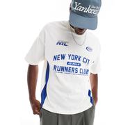 ASOS DESIGN - T-shirt squadrata oversize color crema con pannelli cut and sew e grafiche sportive-Bianco XL