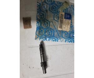 ASSE ALBERO FRIZIONE MOZZO RUOTA PIAGGIO BRAVO 3 SUPERBRAVO 3/ PIAGGIO 237251