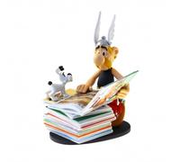 Asterix - Asterix Siede Su Una Pila Di Libri - Nuova Edizione