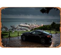 Aston Martin Db11 Pioggia Fuori Nella Natura, HD Cars, 4k Wallpapers, Immagini, Sfondi, Foto e Immagini Poster, Metallo Tin Sign, Vintage Style Wall Ornament Coffee & Bar Decor, Dimensioni 8 "X 12"