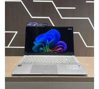 ASUS Notebook Vivobook S 15 OLED S5507QA-MA006W Snapdragon X Elite X1E-78-100 16GB Qualcomm Adreno 1TB 15.6'' 3K Win11 Tastiera retroillumin