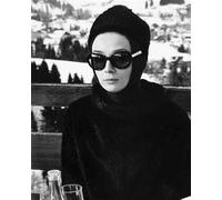 Audrey Hepburn Come Regina 'Reggie' Poster Stampa 24x20"