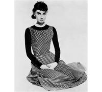 Audrey Hepburn come Sabrina Fairchild Poster Stampa 61x50.8cm Immagine Classica