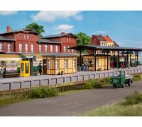 Auhagen - 11452 Bahnhofsausstattung Merce Nuova