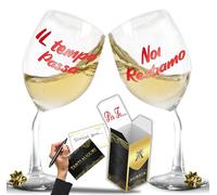 Aurìca Coppia Calici Vino Personalizzati IL TEMPO PASSA - Bicchiere Piegato Per Lui E Lei Per Celebrare Ogni Anno Insieme Con Dolcezza - Regalo San Valentino E Anniversario Con Confezione Inclusa