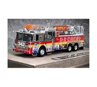 Auto Classica In Lega 1:50 Per Il Corpo Dei Vigili Del Fuoco Di Ferrara Autopompa Con Scala Posteriore Modello 911 Edizione Commemorativa Decorativi Da Collezione