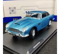 AUTO SOLIDA ASTON MARTIN DB5 LIGHT METALLIC BLUE 1964 1:18 NUOVA.B S1807104