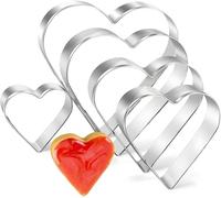 AVANA Set di 5 formine per biscotti a forma di cuore, in acciaio inox