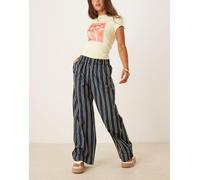 AWARE - Pantaloni con fondo ampio stile boxer in popeline a righe navy e crema-Blu navy XS