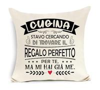 Awyuan Cugina Stavo cercando di trovare il regalo perfetto per te, ma mi hai già trovato Copri cuscino divertente per Cugina Regalo di compleanno Regalo di Natale Regali di laurea
