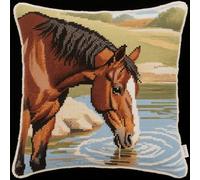 AxiangziK paesaggio forestale Punto Croce Kit Completo Ricamare Cuscino,Un cavallo che beve acqua,Set per Cuscino Punto Croce con Ago da Ricamo e Filo da Ricamo,11CT Cross Stitch,18x18in
