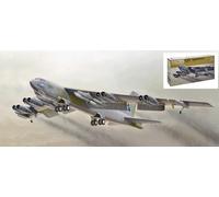 B-52G Stratofortress Plastic Kit 1:72 Model ITALERI