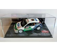B) DIE CAST FORD FOCUS RS WRC RMC 2005 T. GARDEMEISTER scala 1/43