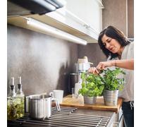 B.K.Licht Lampada sottopensile cucina LED, luce bianca naturale 4000K, da 8W, lunghezza 57.3cm, interruttore on off, plastica, lampada moderna collegabile con lampade uguali, 230V IP20