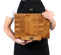 B4K Tagliere 35 × 25 cm - Hackblock in legno di quercia con supporto e bordi arrotondati, antiscivolo con piedini in silicone e impugnature - ideale per cucina e barbecue